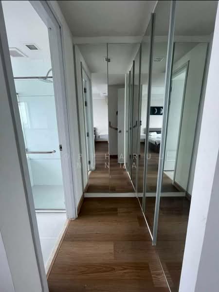 Thru Thonglor, Bangkok, Petchaburi Road, Bang Kapi, Huai Khwang, Bangkok, 2 Bedrooms, 67 sqm, Condo For Rent, by Noppharuj Nunta, 500261557 - DDproperty.com