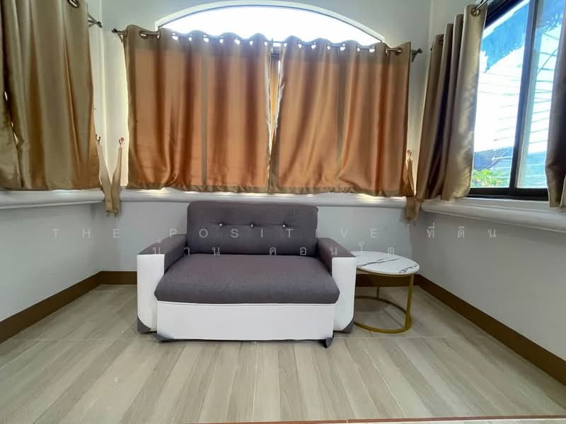 ทาวน์โฮม 2 ชั้น ในหมู่บ้านชัยพฤกษ์ ใกล้สี่แยกหนองหอย, เชียงใหม่, หนองหอย, เมืองเชียงใหม่, เชียงใหม่, 160 ตร.ม., ทาวน์เฮ้าส์ ให้เช่า, โดย The Positive ที่ดิน บ้าน คอนโด, 500261578 - DDproperty.com