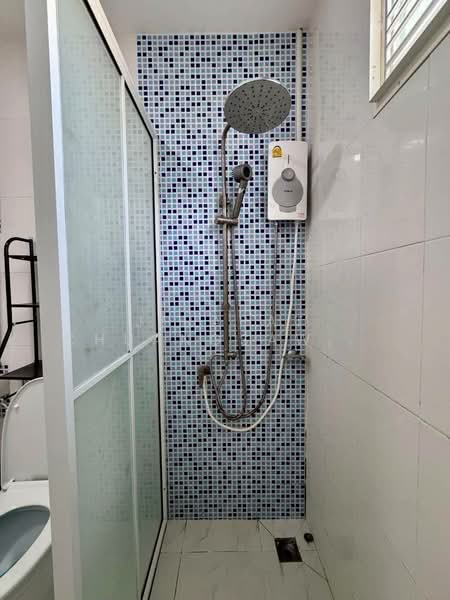 undefined, Chon Buri (Pattaya), Nong Pru, Bang Lamung (Pattaya), Chon Buri (Pattaya), 4 Bedrooms, 106 sqm, Villa For Rent, by Jirapat Chuangsawadsak, 500261581 - DDproperty.com