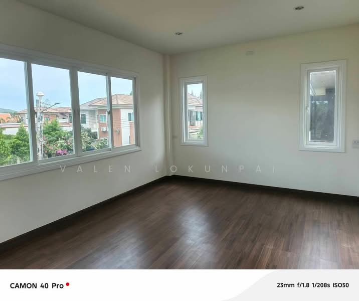 6-BR House, Chon Buri (Pattaya), Bang Sa-re, Sattahip, Chon Buri (Pattaya), 6 Bedrooms, 310 sqm, Single Detached House For Sale, by Valen Lokunpai , 500261605 - DDproperty.com