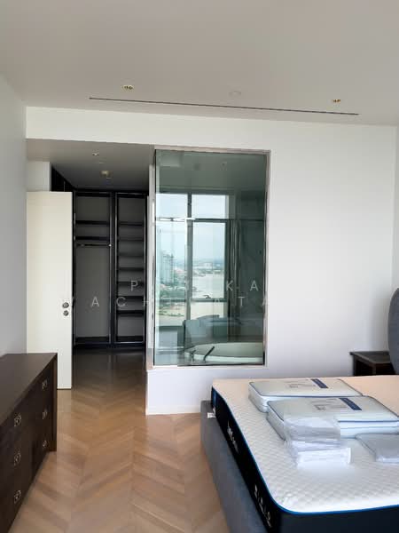 Four Seasons Private Residences : โฟร์ ซีซั่นส์ ไพรเวท เรสสิเด้นซ์, กรุงเทพ, 300 ถนนเจริญกรุง, ยานนาวา, สาทร, กรุงเทพ, 137 ตร.ม., คอนโด ขาย, โดย Pemika Wachiratanakorn, 500261611 - DDproperty.com