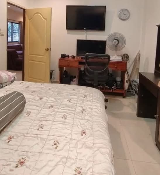 undefined, Chon Buri (Pattaya), Nong Pru, Bang Lamung (Pattaya), Chon Buri (Pattaya), 2 Bedrooms, 180 sqm, Single Detached House For Sale, by Valen Lokunpai , 500261612 - DDproperty.com