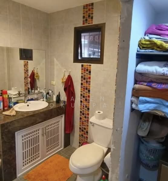 undefined, Chon Buri (Pattaya), Nong Pru, Bang Lamung (Pattaya), Chon Buri (Pattaya), 2 Bedrooms, 180 sqm, Single Detached House For Sale, by Valen Lokunpai , 500261612 - DDproperty.com