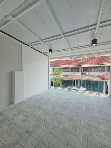 บ้านสวย ใจกลางเมืองนนทบุรี 3 ห้องนอน หมู่บ้านเรวดี 3 ซอยเรวดี 57 ใกล้กระทรวงสาธารณะสุข, นนทบุรี, ติวานนท์, ตลาดขวัญ, เมืองนนทบุรี, นนทบุรี, 120 ตร.ม., ทาวน์เฮ้าส์ ขาย, โดย บุษบากร (เจี๊ยบ), 500261643 - DDproperty.com