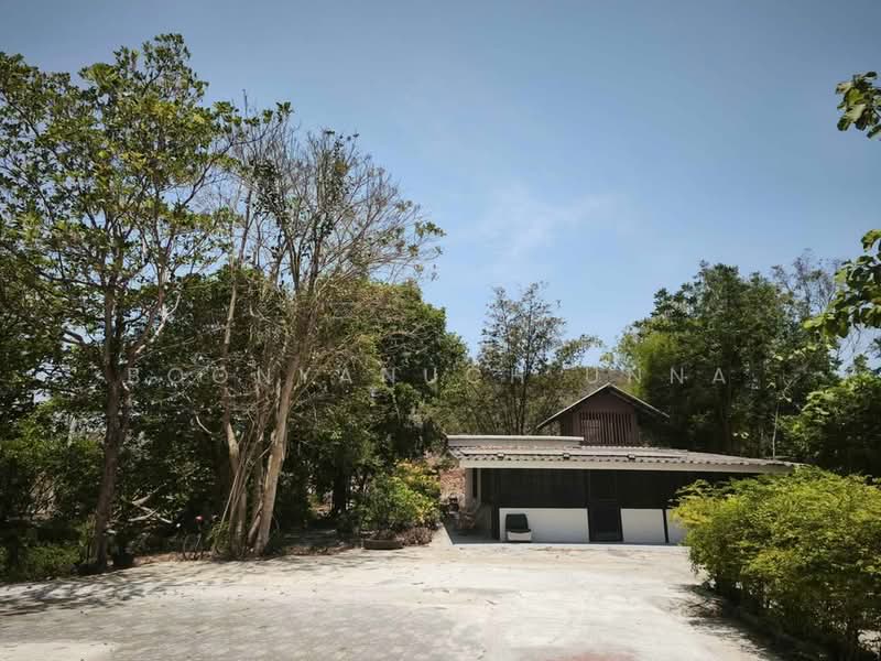 For Sale - 1-BR House, Prachuap Khiri Khan