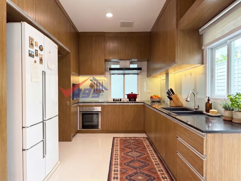 For Rent - Grand Bangkok Boulevard Krungthepkritha, Bangkok