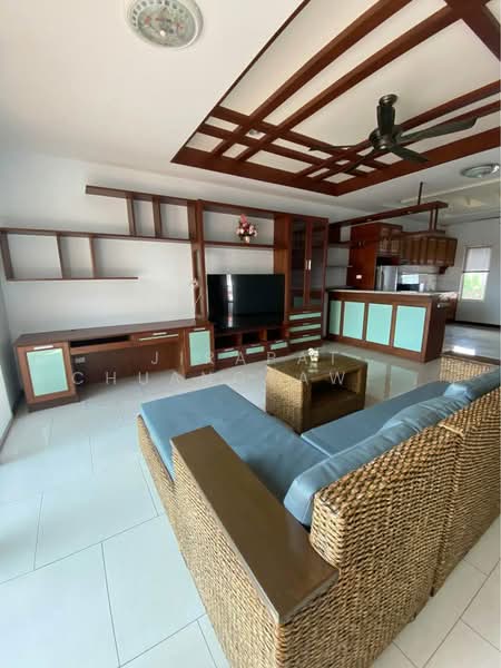 5-BR House, Chon Buri (Pattaya), Nong Pru, Bang Lamung (Pattaya), Chon Buri (Pattaya), 5 Bedrooms, 495 sqm, Single Detached House For Rent, by Jirapat Chuangsawadsak, 500261664 - DDproperty.com