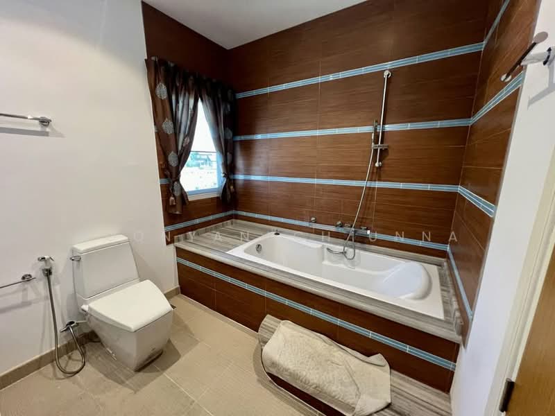 undefined, Chon Buri (Pattaya), Nong Pru, Bang Lamung (Pattaya), Chon Buri (Pattaya), 7 Bedrooms, 400 sqm, Single Detached House For Sale, by Boonyanuch Unna, 500261665 - DDproperty.com