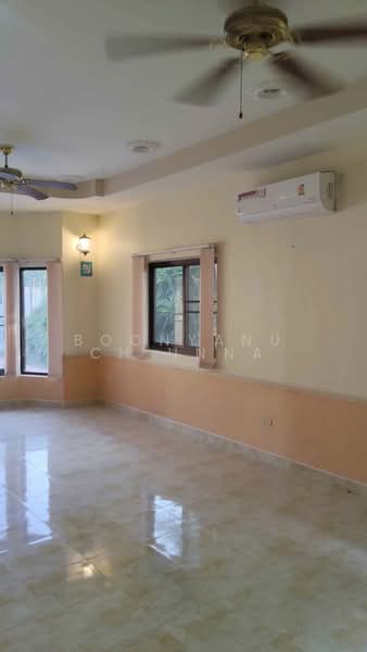 5-BR House, Chon Buri (Pattaya), Poong, Bang Lamung (Pattaya), Chon Buri (Pattaya), 5 Bedrooms, 377 sqm, Single Detached House For Sale, by Boonyanuch Unna, 500261679 - DDproperty.com