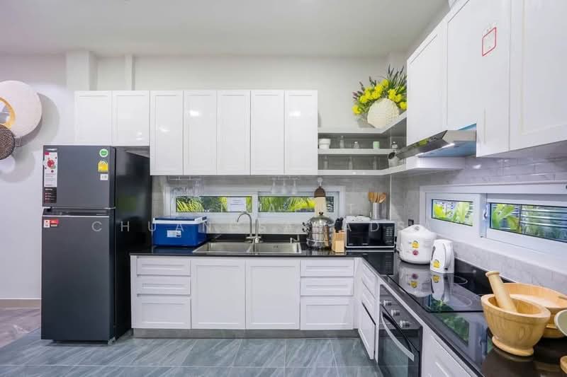 undefined, Chon Buri (Pattaya), Nong Pru, Bang Lamung (Pattaya), Chon Buri (Pattaya), 4 Bedrooms, 325 sqm, Single Detached House For Rent, by Jirapat Chuangsawadsak, 500261683 - DDproperty.com