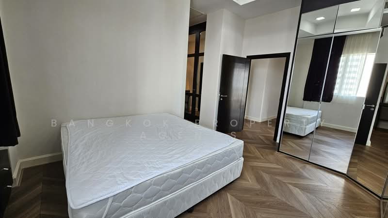 Grand Mercure Bangkok Asoke Residence, Bangkok, 50 5 Soi Sukhumvit 19, Khlong Tan Nua, Watthana, Bangkok, 4 Bedrooms, 440 sqm, Condo For Rent, by BANGKOK PROPERTY AGENTS, 500261703 - DDproperty.com