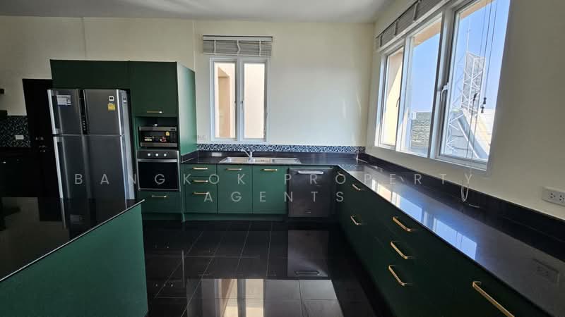 Grand Mercure Bangkok Asoke Residence, Bangkok, 50 5 Soi Sukhumvit 19, Khlong Tan Nua, Watthana, Bangkok, 4 Bedrooms, 440 sqm, Condo For Rent, by BANGKOK PROPERTY AGENTS, 500261703 - DDproperty.com