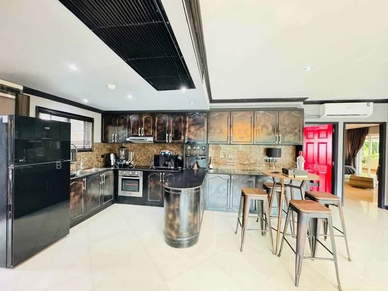 Executive Residence I, Chon Buri (Pattaya), 4 Pratumnak, Nong Pru, Bang Lamung (Pattaya), Chon Buri (Pattaya), 2 Bedrooms, 150 sqm, Condo For Sale, by Boonyanuch Unna, 500261705 - DDproperty.com