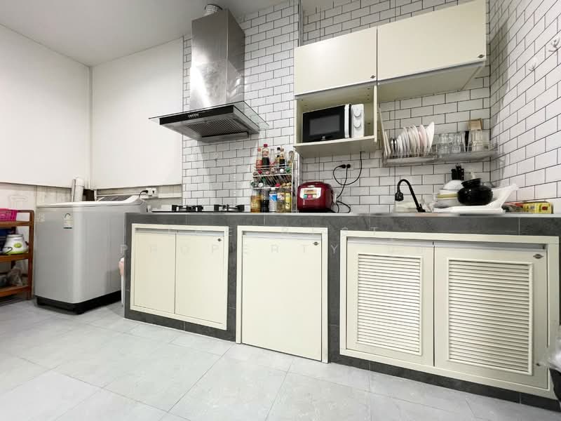 เจนศิริ ศรีราชา, Chon Buri (Pattaya), Surasak, Si Racha, Chon Buri (Pattaya), 3 Bedrooms, 137 sqm, Townhouse For Sale, by The Best Property นุ้ย, 500261707 - DDproperty.com