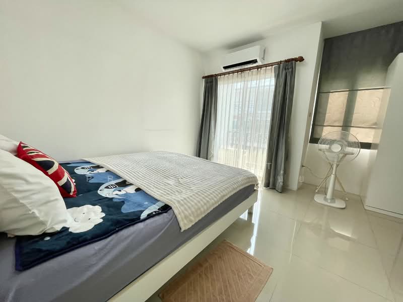 เจนศิริ ศรีราชา, Chon Buri (Pattaya), Surasak, Si Racha, Chon Buri (Pattaya), 3 Bedrooms, 137 sqm, Townhouse For Sale, by The Best Property นุ้ย, 500261707 - DDproperty.com