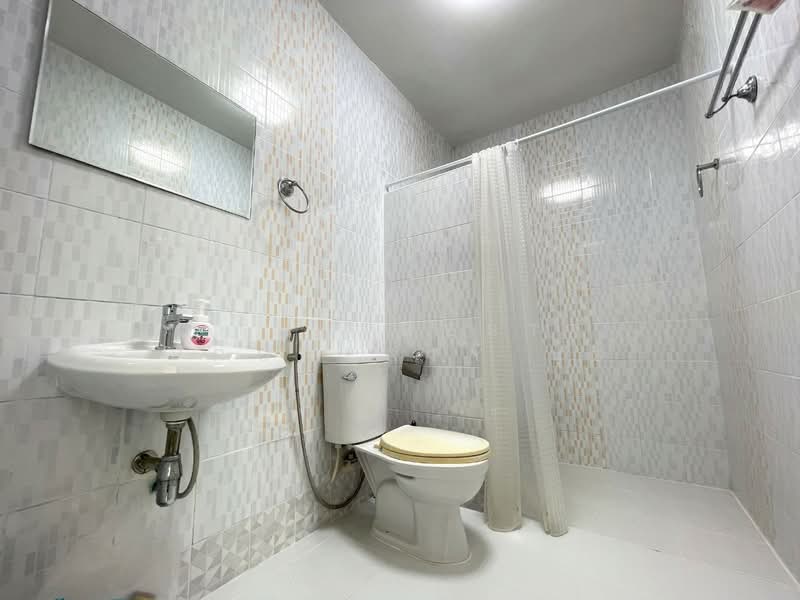 เจนศิริ ศรีราชา, Chon Buri (Pattaya), Surasak, Si Racha, Chon Buri (Pattaya), 3 Bedrooms, 137 sqm, Townhouse For Sale, by The Best Property นุ้ย, 500261707 - DDproperty.com