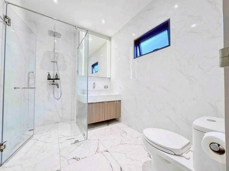 6-BR House, Chon Buri (Pattaya), Nong Pru, Bang Lamung (Pattaya), Chon Buri (Pattaya), 6 Bedrooms, 365 sqm, Single Detached House For Rent, by Jirapat Chuangsawadsak, 500261708 - DDproperty.com