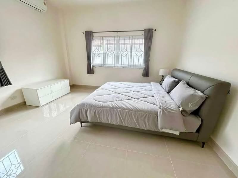 3-BR House, Chon Buri (Pattaya), Poong, Bang Lamung (Pattaya), Chon Buri (Pattaya), 3 Bedrooms, 204 sqm, Single Detached House For Rent, by Jirapat Chuangsawadsak, 500261711 - DDproperty.com