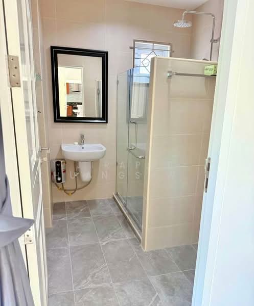 3-BR House, Chon Buri (Pattaya), Poong, Bang Lamung (Pattaya), Chon Buri (Pattaya), 3 Bedrooms, 204 sqm, Single Detached House For Rent, by Jirapat Chuangsawadsak, 500261711 - DDproperty.com