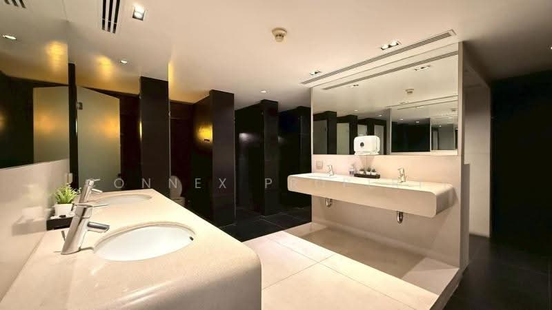 Siri At Sukhumvit, Bangkok, 902 Sukhumvit Road, Phra Kanong, Khlong Toei, Bangkok, 2 Bedrooms, 75 sqm, Condo For Rent, by Connex Property, 500261743 - DDproperty.com