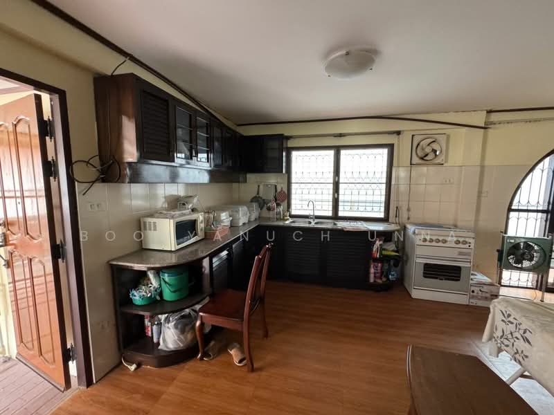 undefined, Chon Buri (Pattaya), Nong Pru, Bang Lamung (Pattaya), Chon Buri (Pattaya), 4 Bedrooms, 220 sqm, Single Detached House For Sale, by Boonyanuch Unna, 500261746 - DDproperty.com
