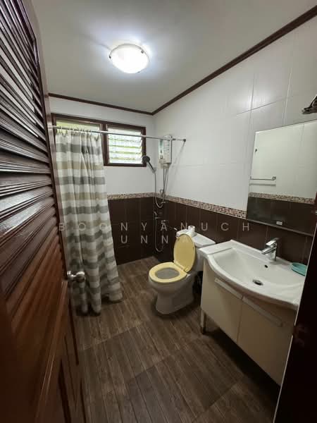 undefined, Chon Buri (Pattaya), Nong Pru, Bang Lamung (Pattaya), Chon Buri (Pattaya), 4 Bedrooms, 220 sqm, Single Detached House For Sale, by Boonyanuch Unna, 500261746 - DDproperty.com