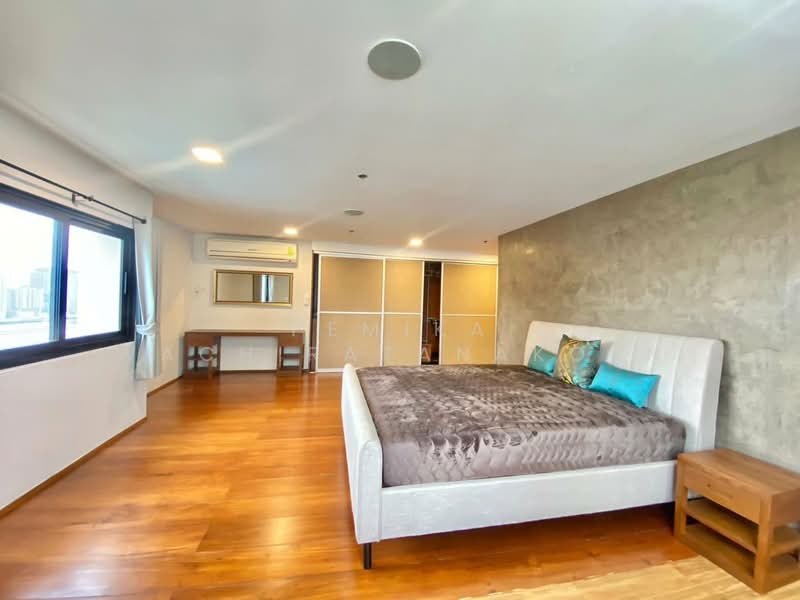 Kallista Mansion, Bangkok, 64 Soi Sukhumvit 11, Khlongtoei Nua, Watthana, Bangkok, 3 Bedrooms, 315 sqm, Condo For Rent, by Pemika Wachiratanakorn, 500261813 - DDproperty.com