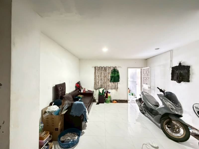 Au Thong Place 2, Pathum Thani, Khu Khot, Lam Luk Ka, Pathum Thani, 2 Bedrooms, 100 sqm, Townhouse For Sale, by The Best Property แอน, 500261837 - DDproperty.com