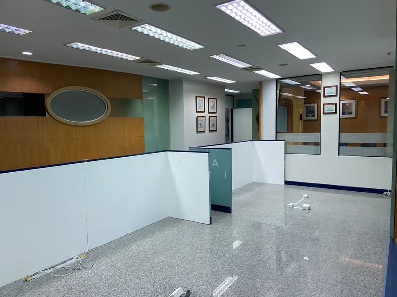 อาคารเซ็นทรัล ซิตี้ ทาวเวอร์ บางนา, กรุงเทพ, บางนาเหนือ, บางนา, กรุงเทพ, 187 ตร.ม., สำนักงาน ให้เช่า, โดย THANYALAK IQI INTERNATIONAL, 500261841 - DDproperty.com