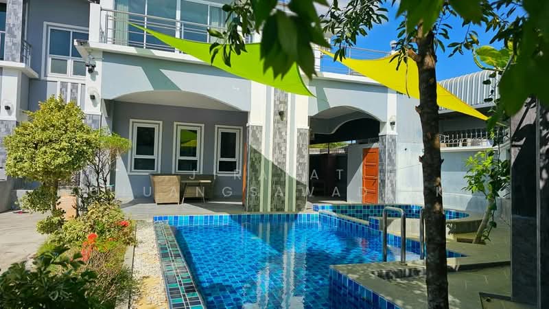 9-BR House, Chon Buri (Pattaya), Nong Pru, Bang Lamung (Pattaya), Chon Buri (Pattaya), 9 Bedrooms, 650 sqm, Single Detached House For Rent, by Jirapat Chuangsawadsak, 500261903 - DDproperty.com