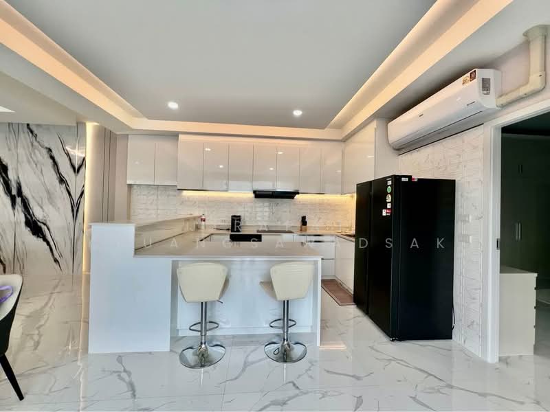 4-BR House, Chon Buri (Pattaya), Poong, Bang Lamung (Pattaya), Chon Buri (Pattaya), 4 Bedrooms, 382 sqm, Single Detached House For Rent, by Jirapat Chuangsawadsak, 500261908 - DDproperty.com