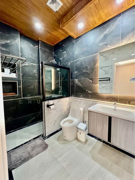 4-BR House, Chon Buri (Pattaya), Poong, Bang Lamung (Pattaya), Chon Buri (Pattaya), 4 Bedrooms, 382 sqm, Single Detached House For Rent, by Jirapat Chuangsawadsak, 500261908 - DDproperty.com