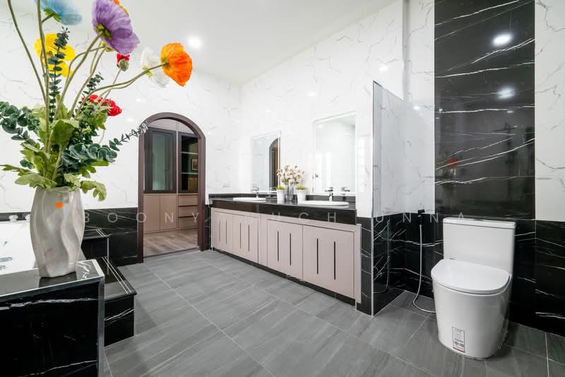 4-BR House, Chon Buri (Pattaya), Nong Pru, Bang Lamung (Pattaya), Chon Buri (Pattaya), 4 Bedrooms, 441 sqm, Single Detached House For Sale, by Boonyanuch Unna, 500261918 - DDproperty.com