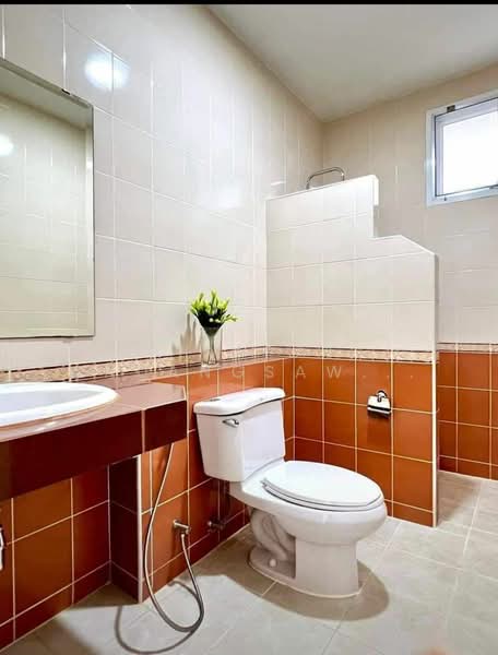 3-BR House, Chon Buri (Pattaya), Poong, Bang Lamung (Pattaya), Chon Buri (Pattaya), 3 Bedrooms, 400 sqm, Single Detached House For Rent, by Jirapat Chuangsawadsak, 500261930 - DDproperty.com