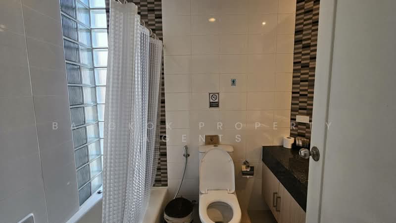 Karolyn Court, Bangkok, ซอยนายเลิศ ถนนวิทยุ แขวงลุมพินี เขตปทุมวัน กทม., Lumphini, Pathum Wan, Bangkok, 4 Bedrooms, 287 sqm, Condo For Rent, by BANGKOK PROPERTY AGENTS, 500261931 - DDproperty.com