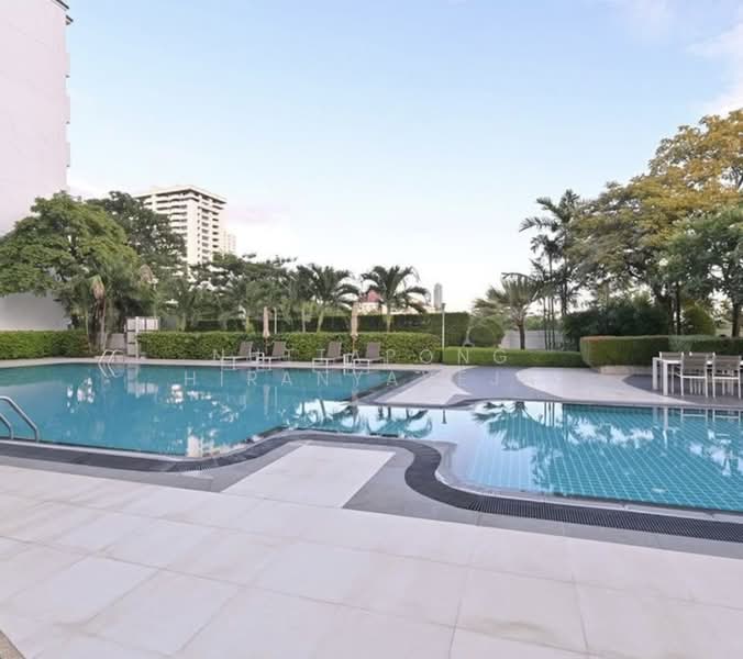 D.S. Tower 2 Sukhumvit 39, Bangkok, Soi Sukhumvit 39, Khlong Tan Nua, Watthana, Bangkok, 2 Bedrooms, 139 sqm, Condo For Rent, by Nuttapong Hiranyaveja, 500261937 - DDproperty.com