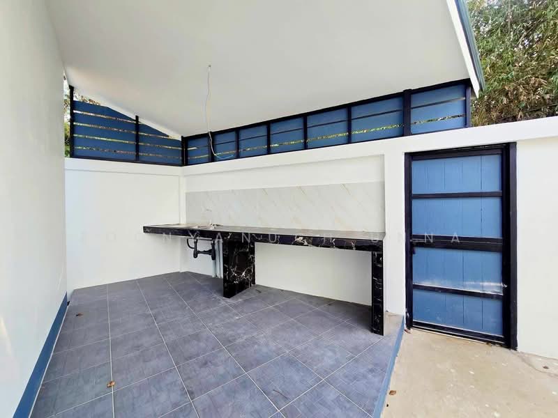 3-BR Villa, Chon Buri (Pattaya), Poong, Bang Lamung (Pattaya), Chon Buri (Pattaya), 3 Bedrooms, 236 sqm, Villa For Sale, by Boonyanuch Unna, 500261945 - DDproperty.com