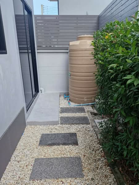 ให้เช่า บ้านเดี่ยว หมู่บ้านภุมิชนก พุทธมณฑลสาย 4 - 5 ทำเลดี, นครปฐม, พุทธมณฑลสาย4-5, กระทุ่มล้ม, สามพราน, นครปฐม, 170 ตร.ม., บ้านเดี่ยว ให้เช่า, โดย Forty-Six Real Estate Group, 500261951 - DDproperty.com
