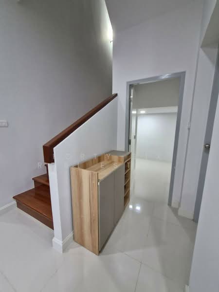 ให้เช่า บ้านเดี่ยว หมู่บ้านภุมิชนก พุทธมณฑลสาย 4 - 5 ทำเลดี, นครปฐม, พุทธมณฑลสาย4-5, กระทุ่มล้ม, สามพราน, นครปฐม, 170 ตร.ม., บ้านเดี่ยว ให้เช่า, โดย Forty-Six Real Estate Group, 500261951 - DDproperty.com