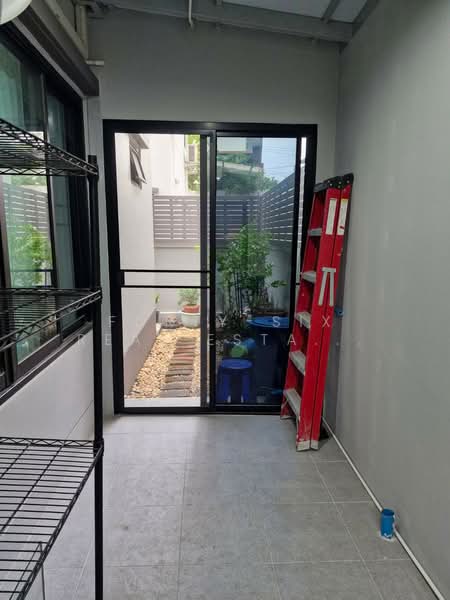 ให้เช่า บ้านเดี่ยว หมู่บ้านภุมิชนก พุทธมณฑลสาย 4 - 5 ทำเลดี, นครปฐม, พุทธมณฑลสาย4-5, กระทุ่มล้ม, สามพราน, นครปฐม, 170 ตร.ม., บ้านเดี่ยว ให้เช่า, โดย Forty-Six Real Estate Group, 500261951 - DDproperty.com