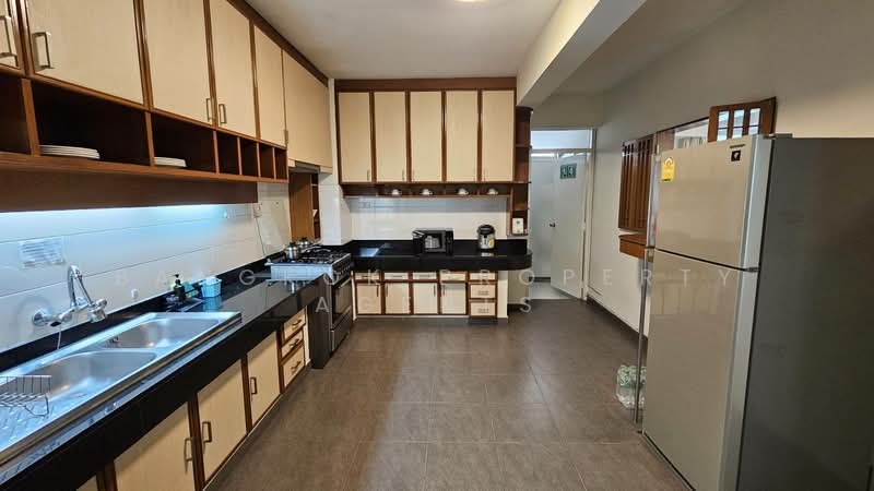 Karolyn Court, Bangkok, ซอยนายเลิศ ถนนวิทยุ แขวงลุมพินี เขตปทุมวัน กทม., Lumphini, Pathum Wan, Bangkok, 2 Bedrooms, 167 sqm, Condo For Rent, by BANGKOK PROPERTY AGENTS, 500261962 - DDproperty.com