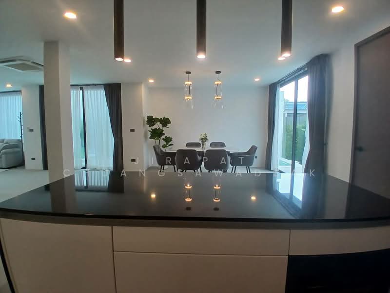 The Sanctuary Wongamat, Chon Buri (Pattaya), Soi Pattaya - Naklua 12, Na Kloe, Bang Lamung (Pattaya), Chon Buri (Pattaya), 3 Bedrooms, 220 sqm, Condo For Rent, by Jirapat Chuangsawadsak, 500261983 - DDproperty.com