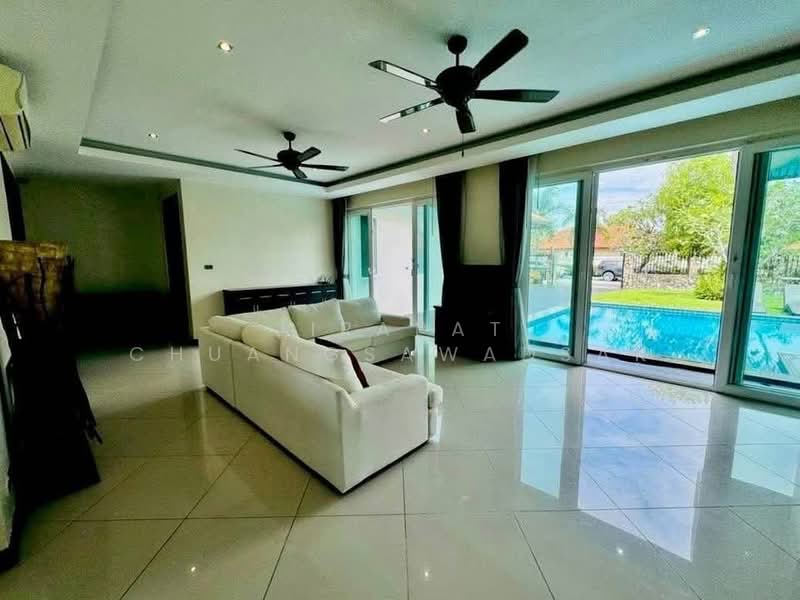 4-BR House, Chon Buri (Pattaya), Poong, Bang Lamung (Pattaya), Chon Buri (Pattaya), 4 Bedrooms, 368 sqm, Single Detached House For Rent, by Jirapat Chuangsawadsak, 500261998 - DDproperty.com