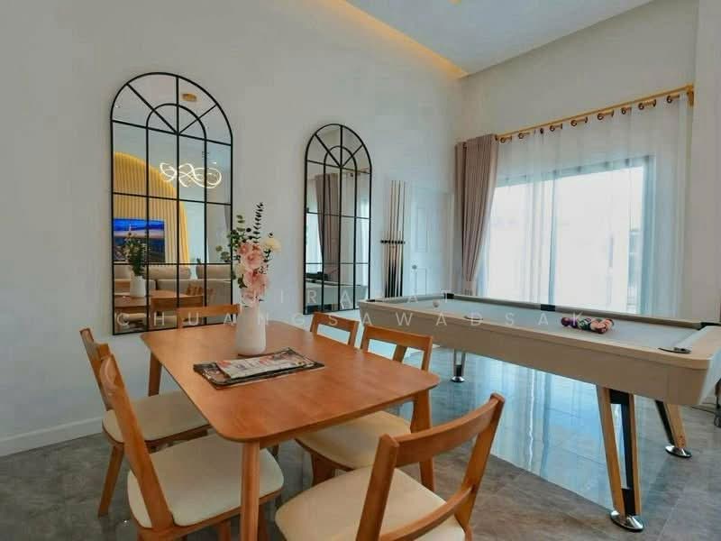4-BR House, Chon Buri (Pattaya), Huai Yai, Bang Lamung (Pattaya), Chon Buri (Pattaya), 4 Bedrooms, 325 sqm, Single Detached House For Rent, by Jirapat Chuangsawadsak, 500262008 - DDproperty.com