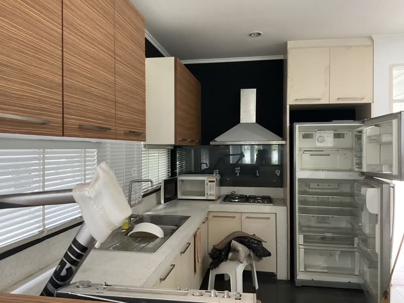 หมู่บ้านลาดพร้าว, Bangkok, เลียบด่วนเอกมัยรามอินทรา, Khlong Chan, Bang Kapi, Bangkok, 3 Bedrooms, 250 sqm, Single Detached House For Sale, by ปรัศนียา ศรีเจริญ, 500262038 - DDproperty.com