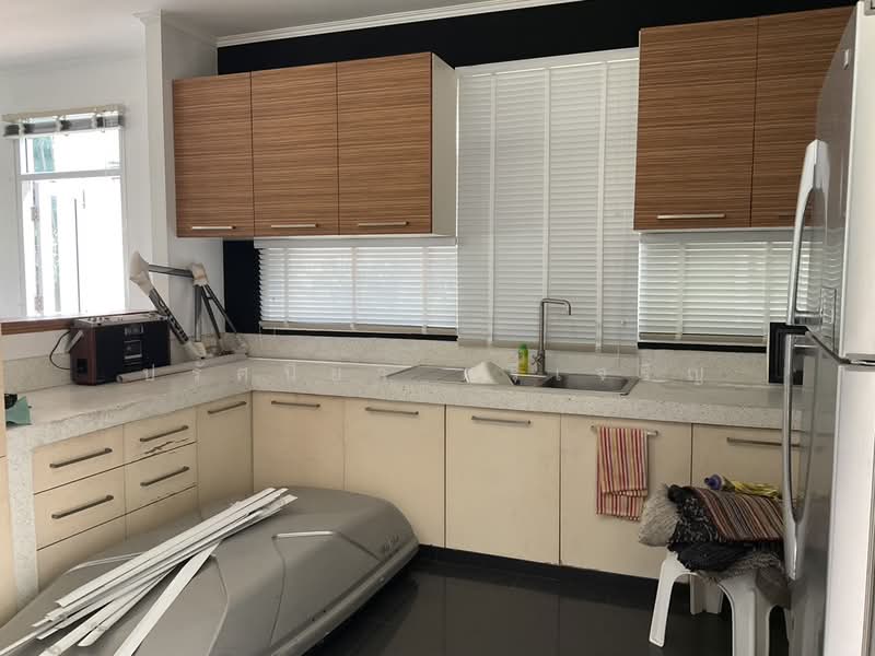 หมู่บ้านลาดพร้าว, Bangkok, เลียบด่วนเอกมัยรามอินทรา, Khlong Chan, Bang Kapi, Bangkok, 3 Bedrooms, 250 sqm, Single Detached House For Sale, by ปรัศนียา ศรีเจริญ, 500262038 - DDproperty.com