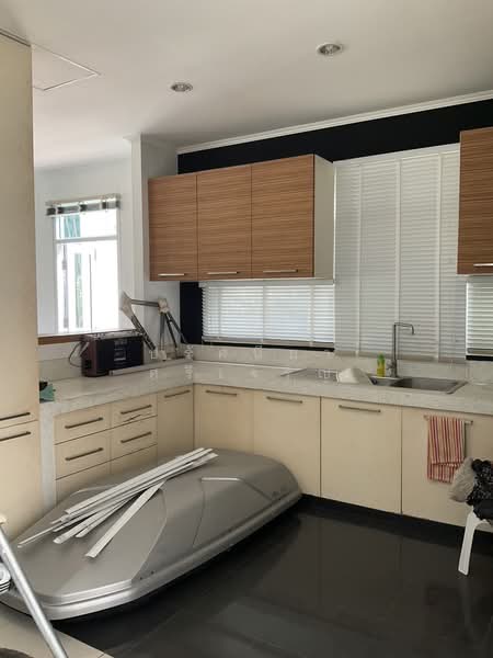 หมู่บ้านลาดพร้าว, Bangkok, เลียบด่วนเอกมัยรามอินทรา, Khlong Chan, Bang Kapi, Bangkok, 3 Bedrooms, 250 sqm, Single Detached House For Sale, by ปรัศนียา ศรีเจริญ, 500262038 - DDproperty.com