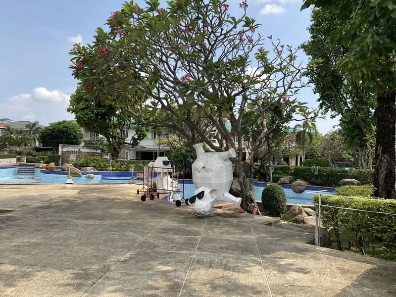 หมู่บ้านลาดพร้าว, Bangkok, เลียบด่วนเอกมัยรามอินทรา, Khlong Chan, Bang Kapi, Bangkok, 3 Bedrooms, 250 sqm, Single Detached House For Sale, by ปรัศนียา ศรีเจริญ, 500262038 - DDproperty.com