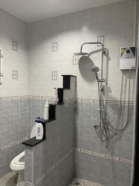 undefined, Chon Buri (Pattaya), Nong Pru, Bang Lamung (Pattaya), Chon Buri (Pattaya), 4 Bedrooms, 445 sqm, Villa For Rent, by Jirapat Chuangsawadsak, 500262048 - DDproperty.com