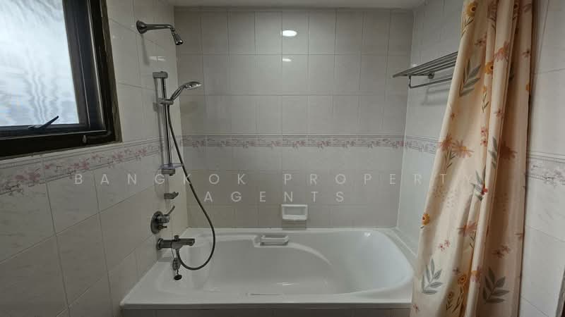 Sethiwan Mansion Sukhumvit 49, Bangkok, Soi Sukhumvit 49, Khlong Tan Nua, Watthana, Bangkok, 3 Bedrooms, 300 sqm, Condo For Rent, by BANGKOK PROPERTY AGENTS, 500262079 - DDproperty.com